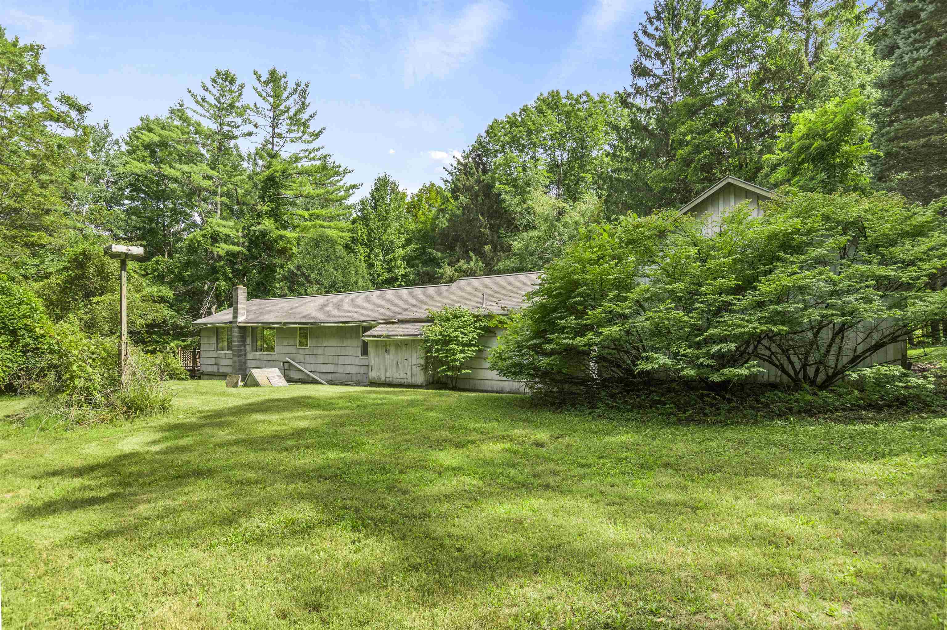1729 Old West Road Arlington, VT 05250 - Photo 6 of 40 Gallery Image 6