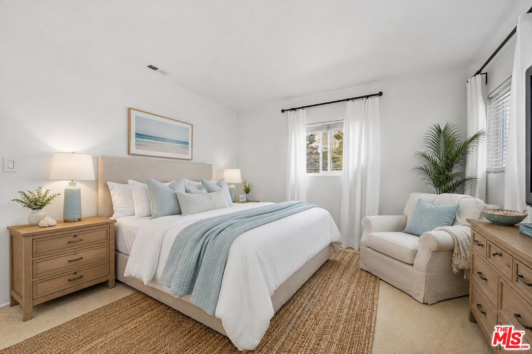 35581 Beach Road Dana Point, CA 92624 - Photo 10 of 22 Gallery Image 10