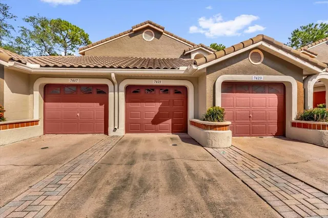 $284,000 | 7421 Sugar Bend Drive, Unit 7421, Orlando, FL 32819