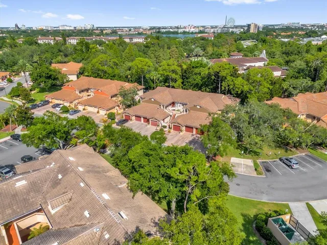 $284,000 | 7421 Sugar Bend Drive, Unit 7421, Orlando, FL 32819