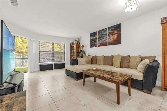 $284,000 | 7421 Sugar Bend Drive, Unit 7421, Orlando, FL 32819