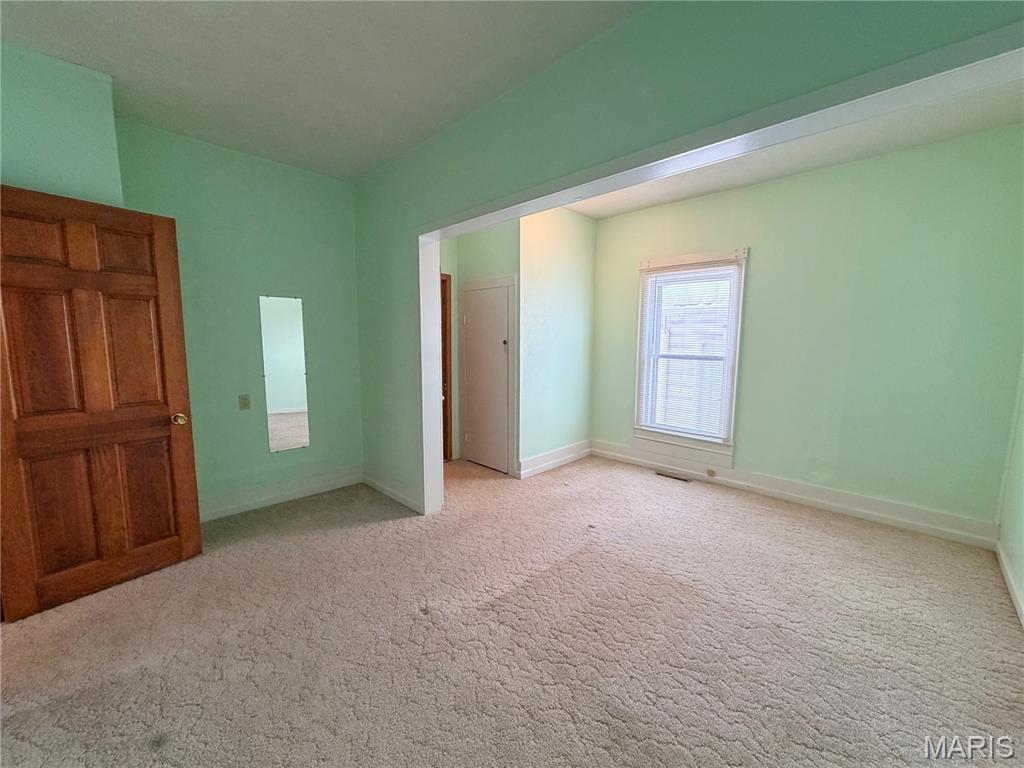 302 South O'Bannon Street Raymond, IL 62560 - Photo 19 of 28