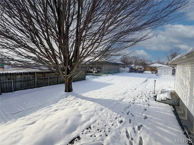 $96,000 | 302 South O'Bannon Street, Raymond, IL 62560