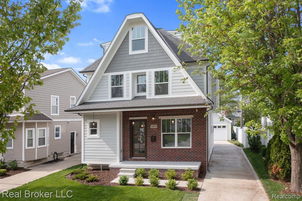 1695 Cole Street Birmingham, MI 48009 - Photo 3 of 39