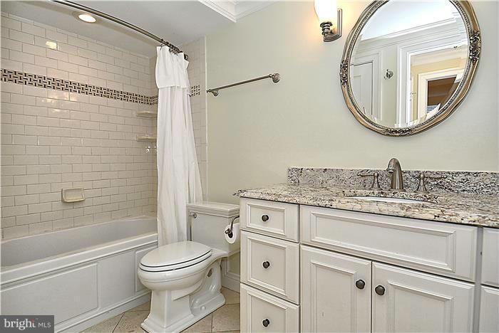 5225 Pooks Hill Road, Unit 103S Bethesda, MD 20814 - Photo 12 of 23 Bath