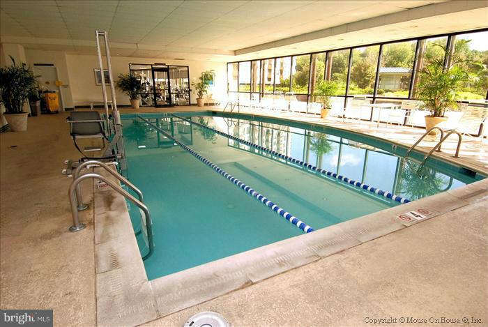 5225 Pooks Hill Road, Unit 103S Bethesda, MD 20814 - Photo 16 of 23 Community