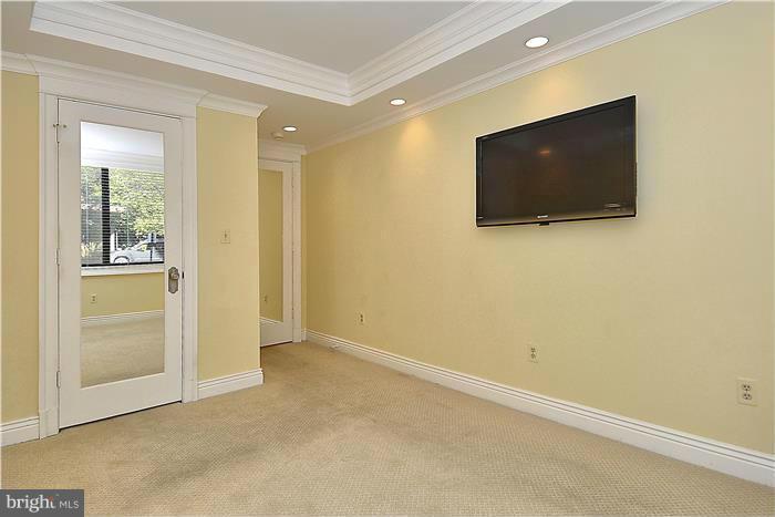 5225 Pooks Hill Road, Unit 103S Bethesda, MD 20814 - Photo 10 of 23 Bedroom
