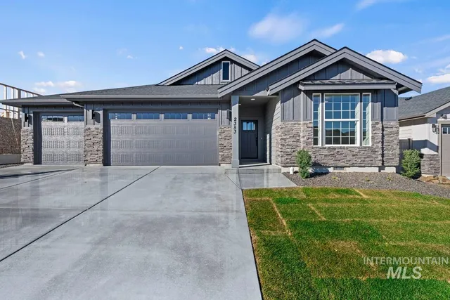 $529,900 | 2353 South Hurd Avenue, Nampa, ID 83686