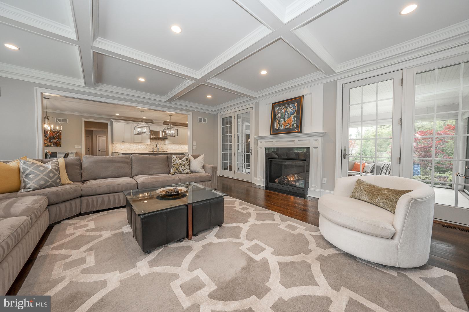 792 North Wayne Avenue Wayne, PA 19087 - Photo 15 of 53 Two sets of doors to Lanai