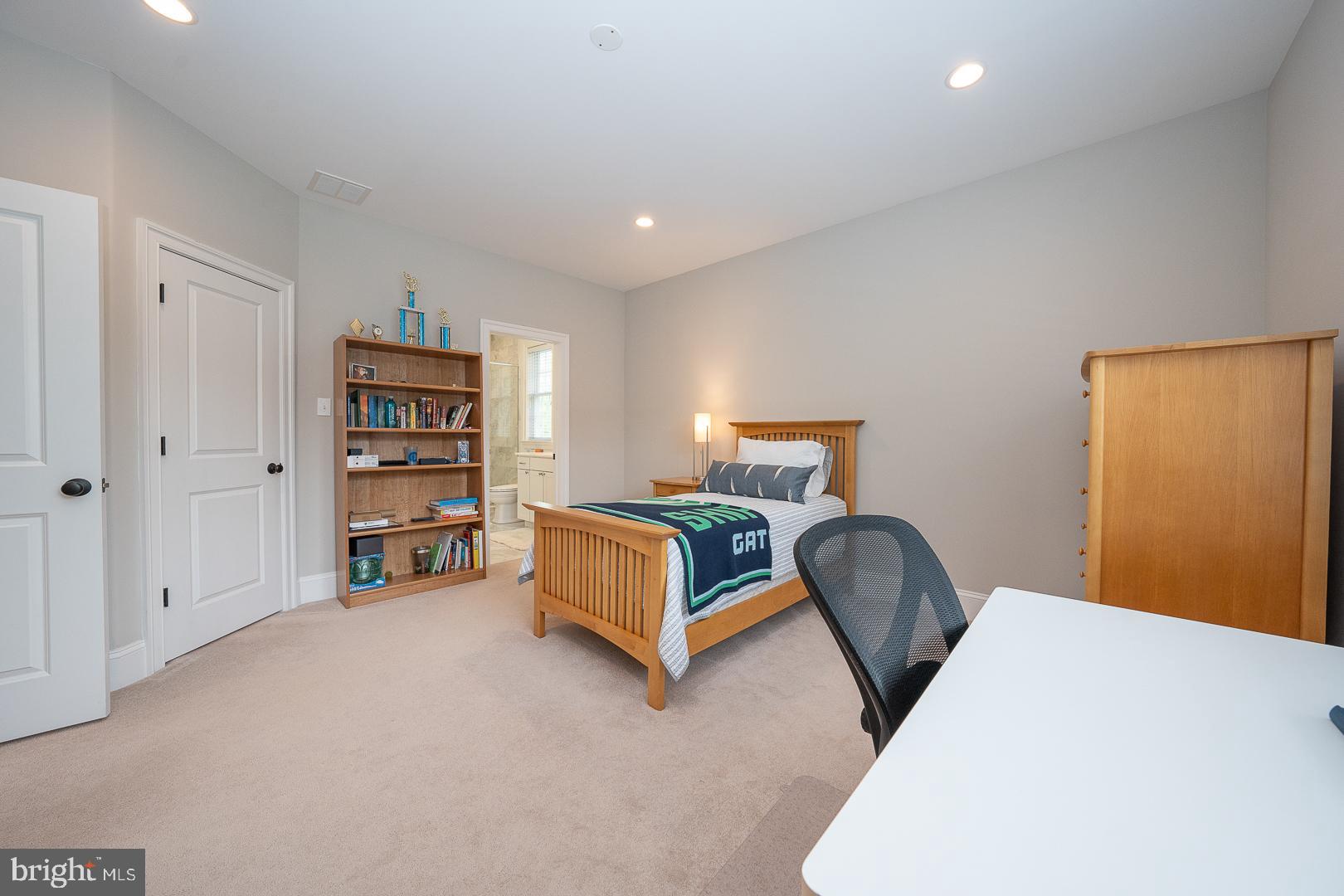 792 North Wayne Avenue Wayne, PA 19087 - Photo 22 of 53 Bedroom #2 with en-suite Bathroom
