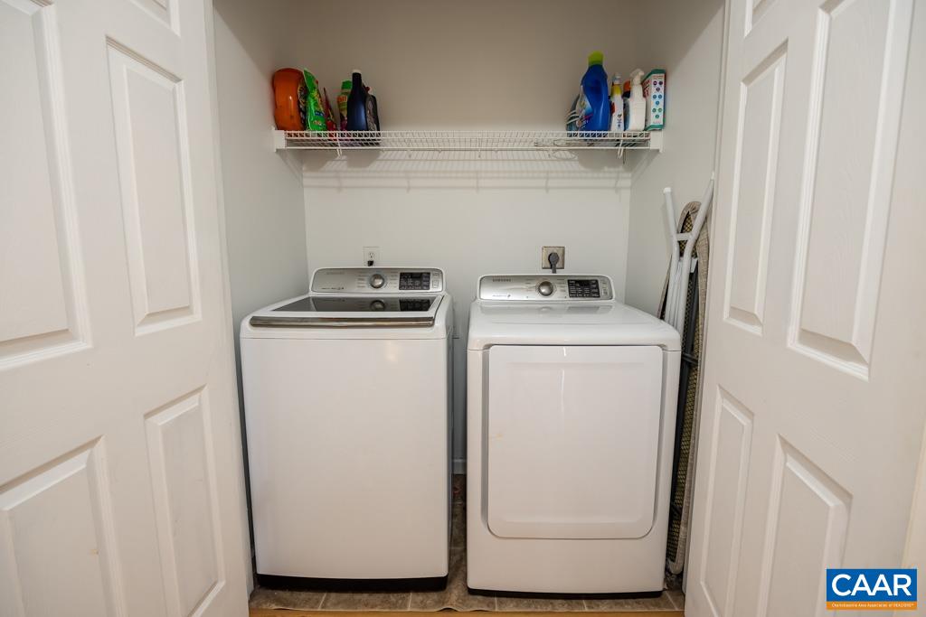 1605 Beautiful Run Road Aroda, VA 22709 - Photo 30 of 63 a utility room with dryer and washer