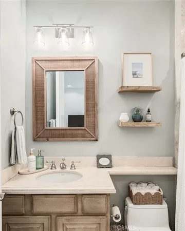 $21,000 | 229 23rd Street, Manhattan Beach, CA 90266