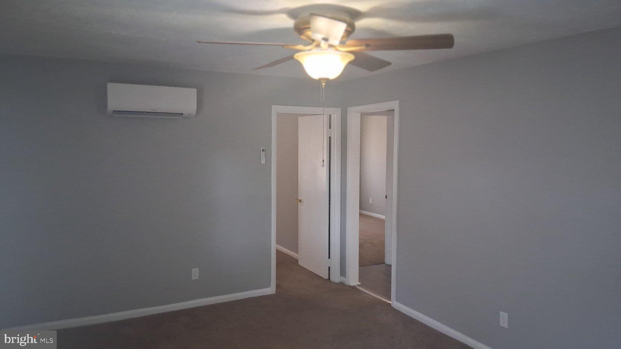 286 4th Avenue, Unit 201 Quantico, VA 22134 - Photo 2 of 6 Spacious room with inviting light.