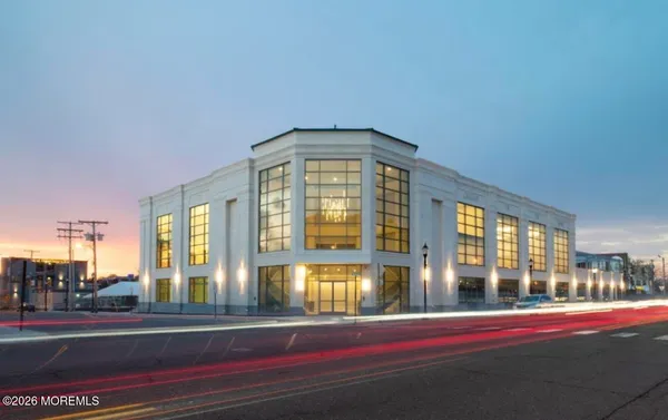 $3,600 | 464 2nd Avenue, Unit 2, Long Branch, NJ 07740