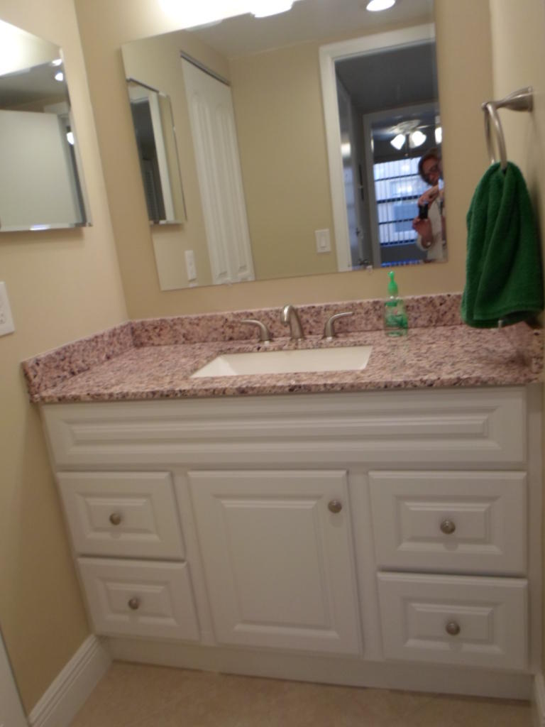 204 Capri East Delray Beach, FL 33484 - Photo 18 of 21 2016-02-02 02.43.01