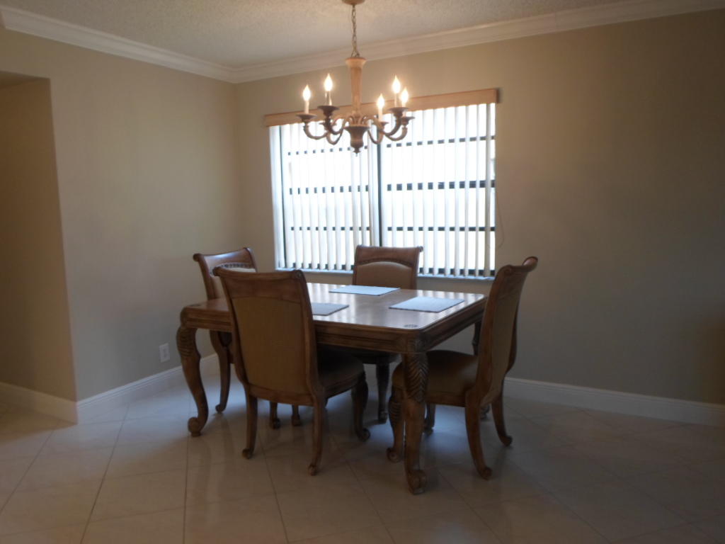 204 Capri East Delray Beach, FL 33484 - Photo 9 of 21 2016-02-02 02.40.31
