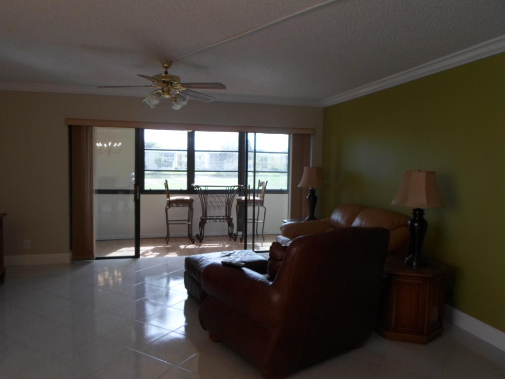 204 Capri East Delray Beach, FL 33484 - Photo 10 of 21 2016-02-02 02.40.40