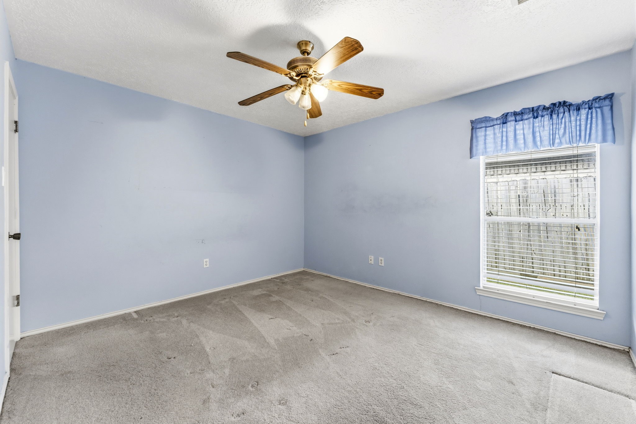 2718 Knollbrook Lane Spring, TX 77373 - Photo 30 of 48