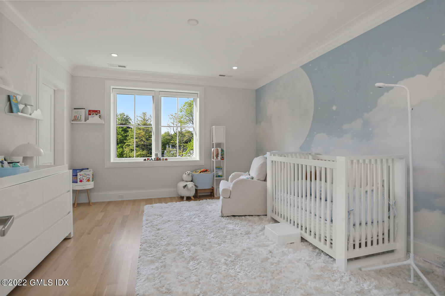 11 Turner Drive Greenwich, CT 06831 - Photo 23 of 35 a view of an empty room with a window