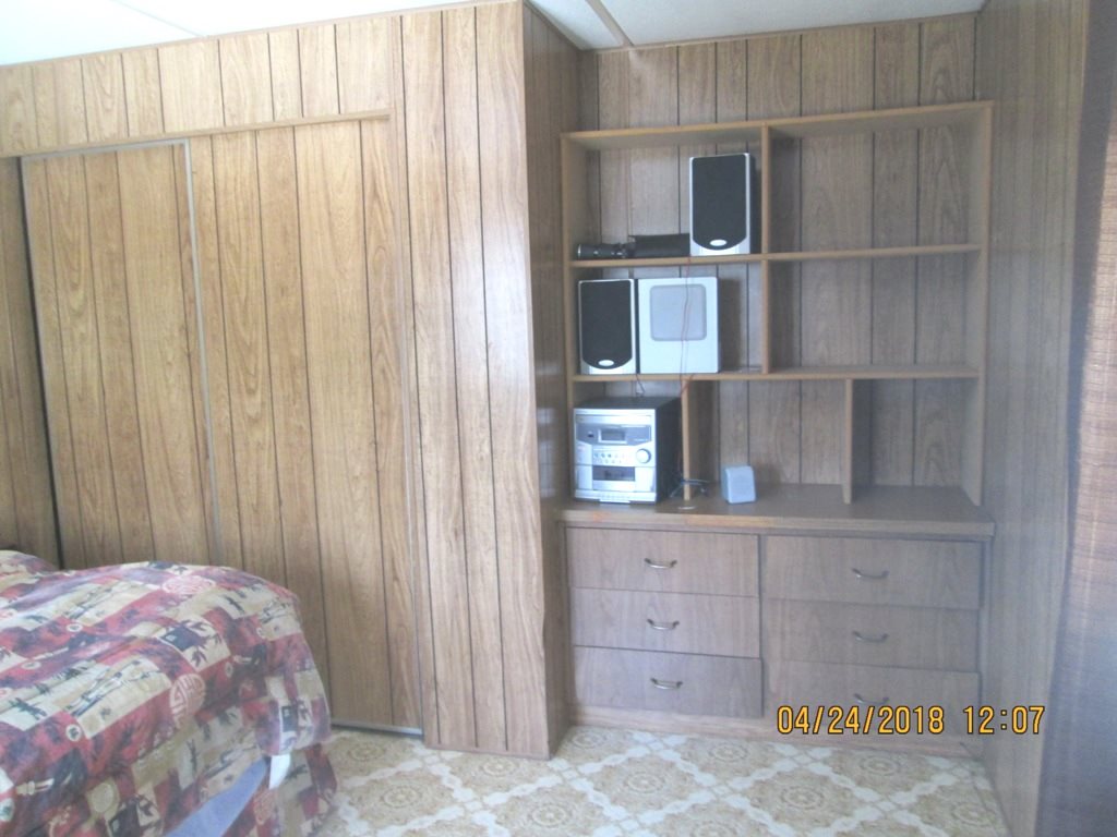 898 Claybrook Road Canaan, VT 05903 - Photo 14 of 28