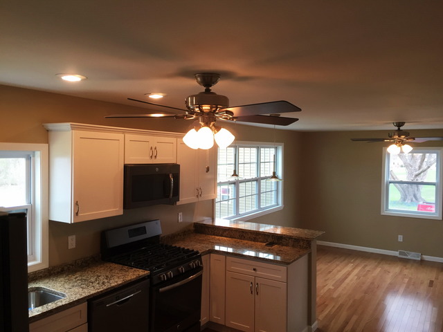 17046 Frazier Road Plano, IL 60545 - Photo 2 of 24