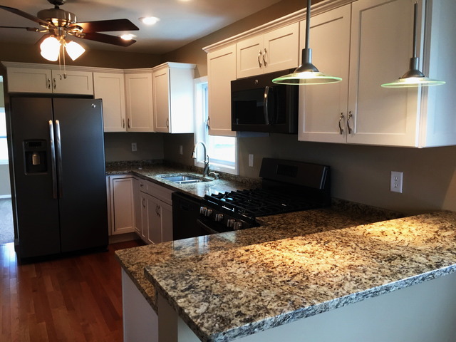17046 Frazier Road Plano, IL 60545 - Photo 3 of 24
