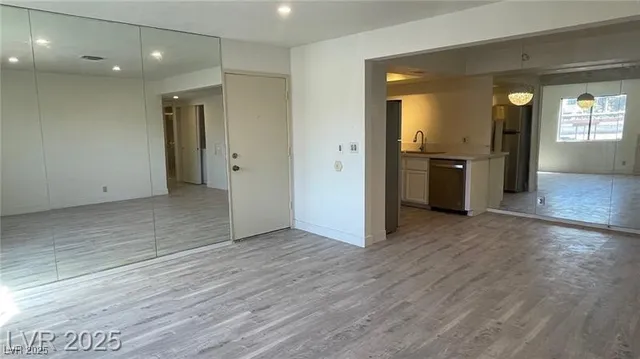 $1,395 | 1701 East Katie Avenue, Unit 91, Las Vegas, NV 89119