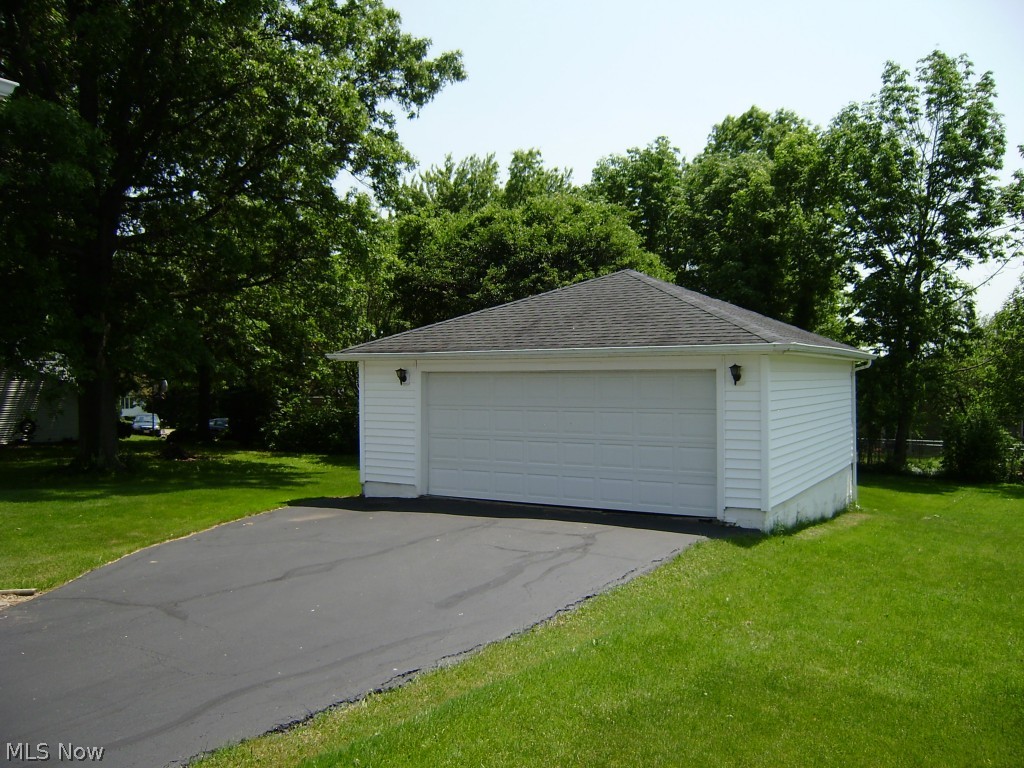 12940 Shadyway Road Cleveland, OH 44125 - Photo 25 of 25 Gallery Image 25