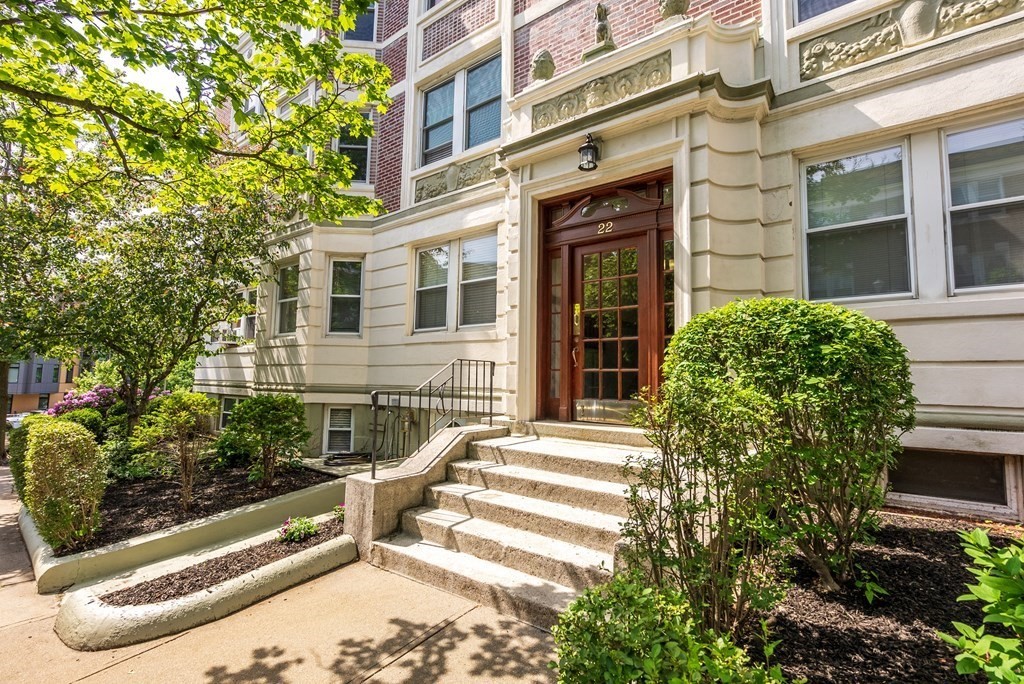 22 James Street, Unit 5, Brookline, MA 02446 Compass