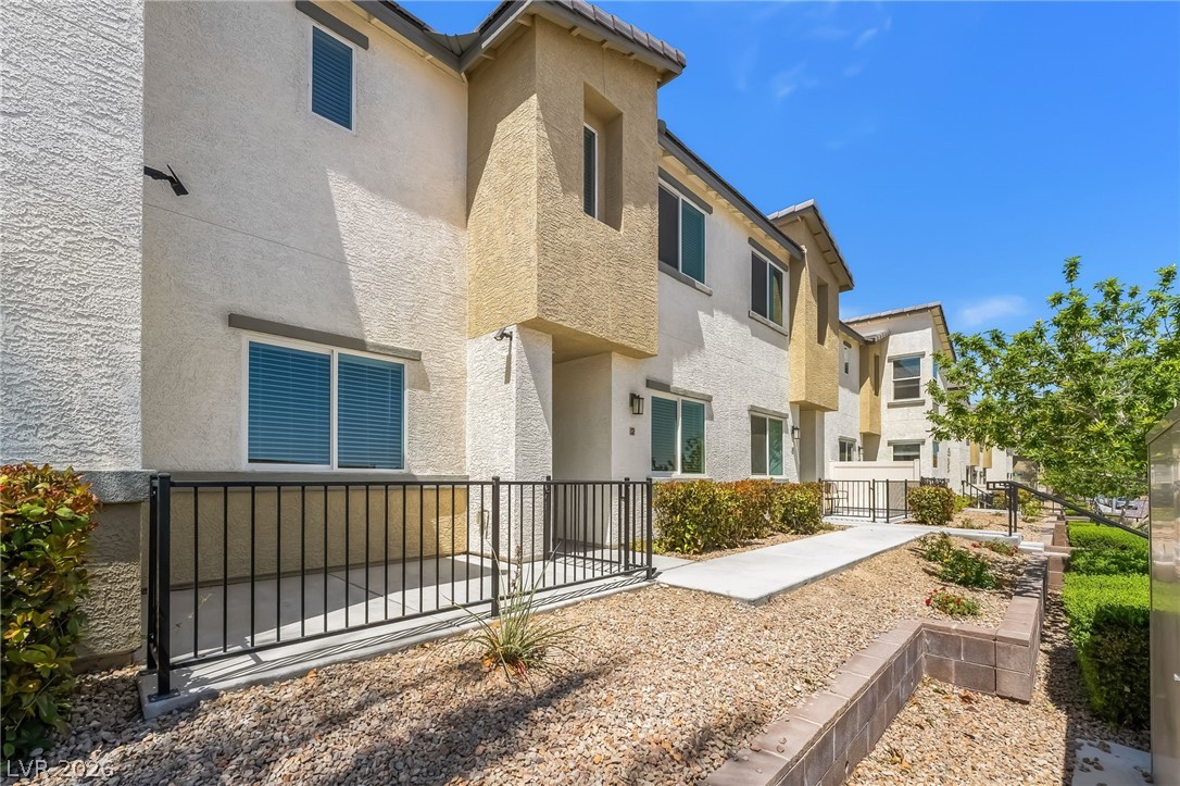 12184 Mojave Gold Road, Unit 2 Las Vegas, NV 89183 - Photo 1 of 23