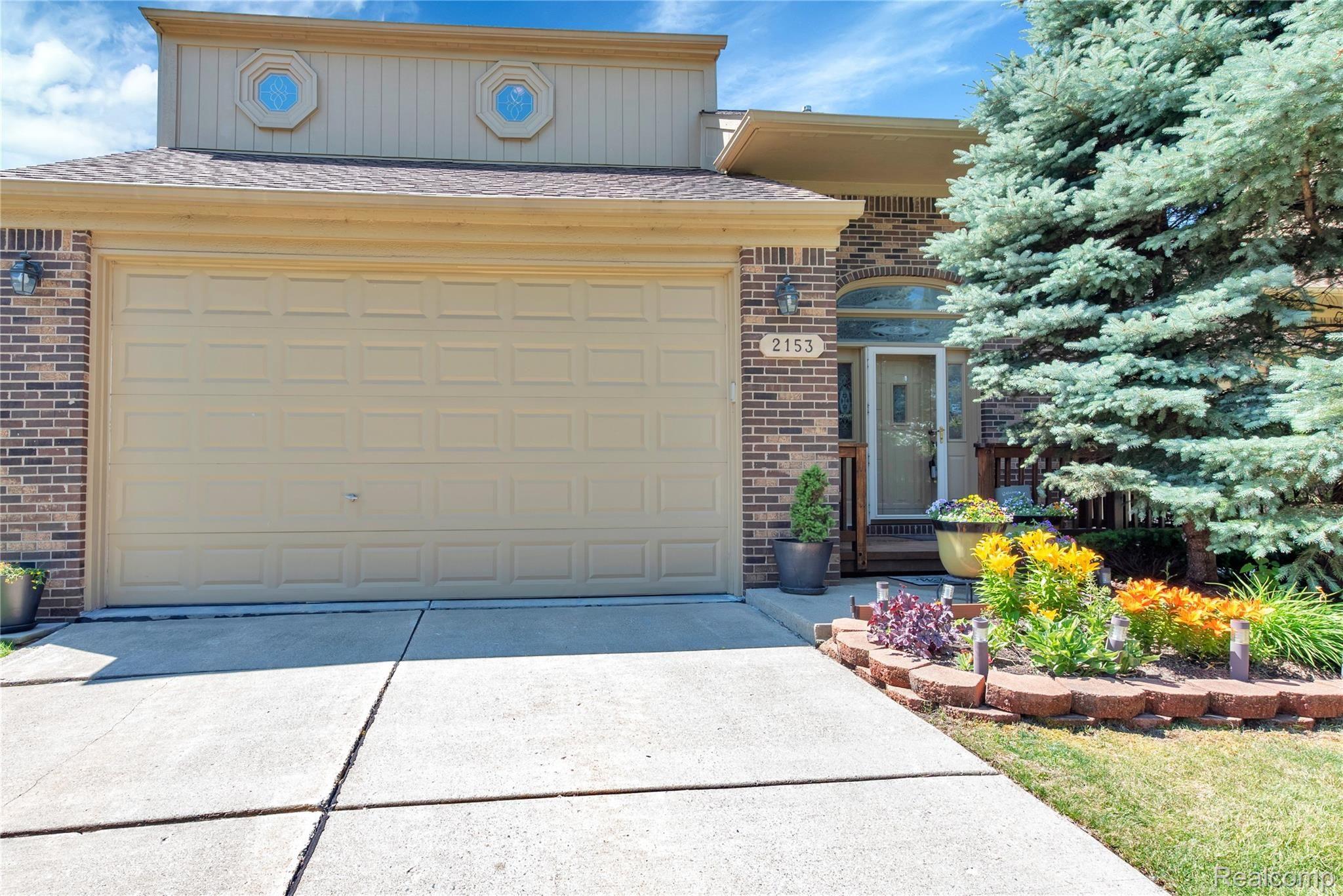 2153 Crystal Dr - HD Drone Photography-4.jpg