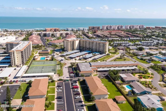 $319,900 | 520 Palm Springs Boulevard, Unit 513, Indian Harbour Beach, FL 32937