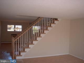 3815 Nedla Road Philadelphia, PA 19154 - Photo 5 of 6 Gallery Image 5