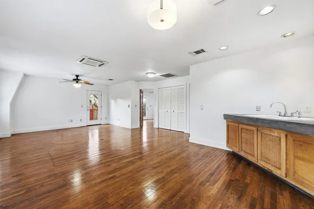 $950,000 | 111 East 2nd Street, Georgetown, TX 78626