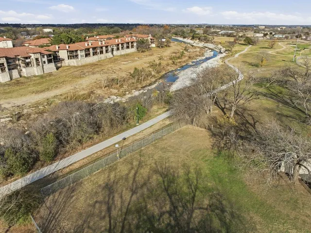 $950,000 | 111 East 2nd Street, Georgetown, TX 78626