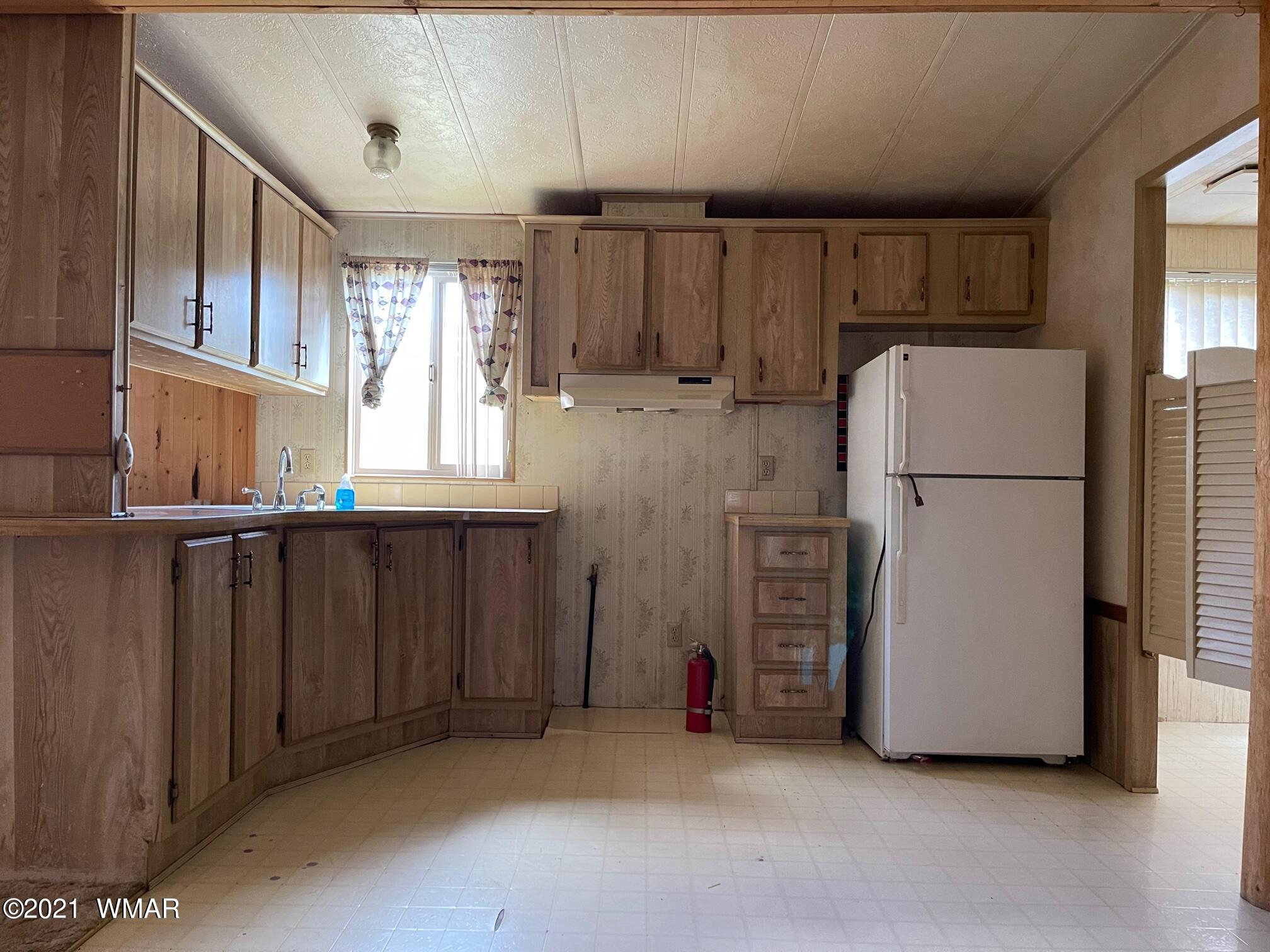 157 East Emerald Lane Springerville, AZ 85938 - Photo 7 of 25