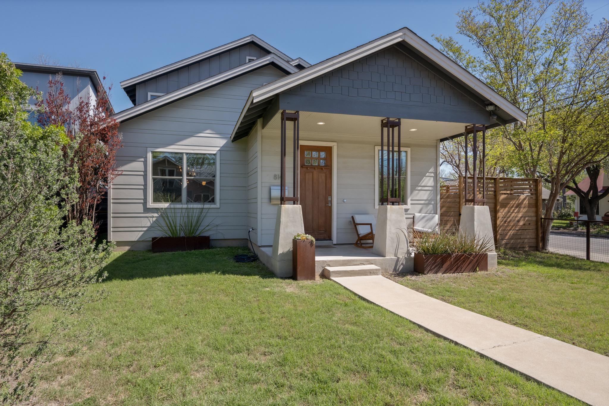 814 East 46th Street Austin, TX 78751 - Photo 6 of 37