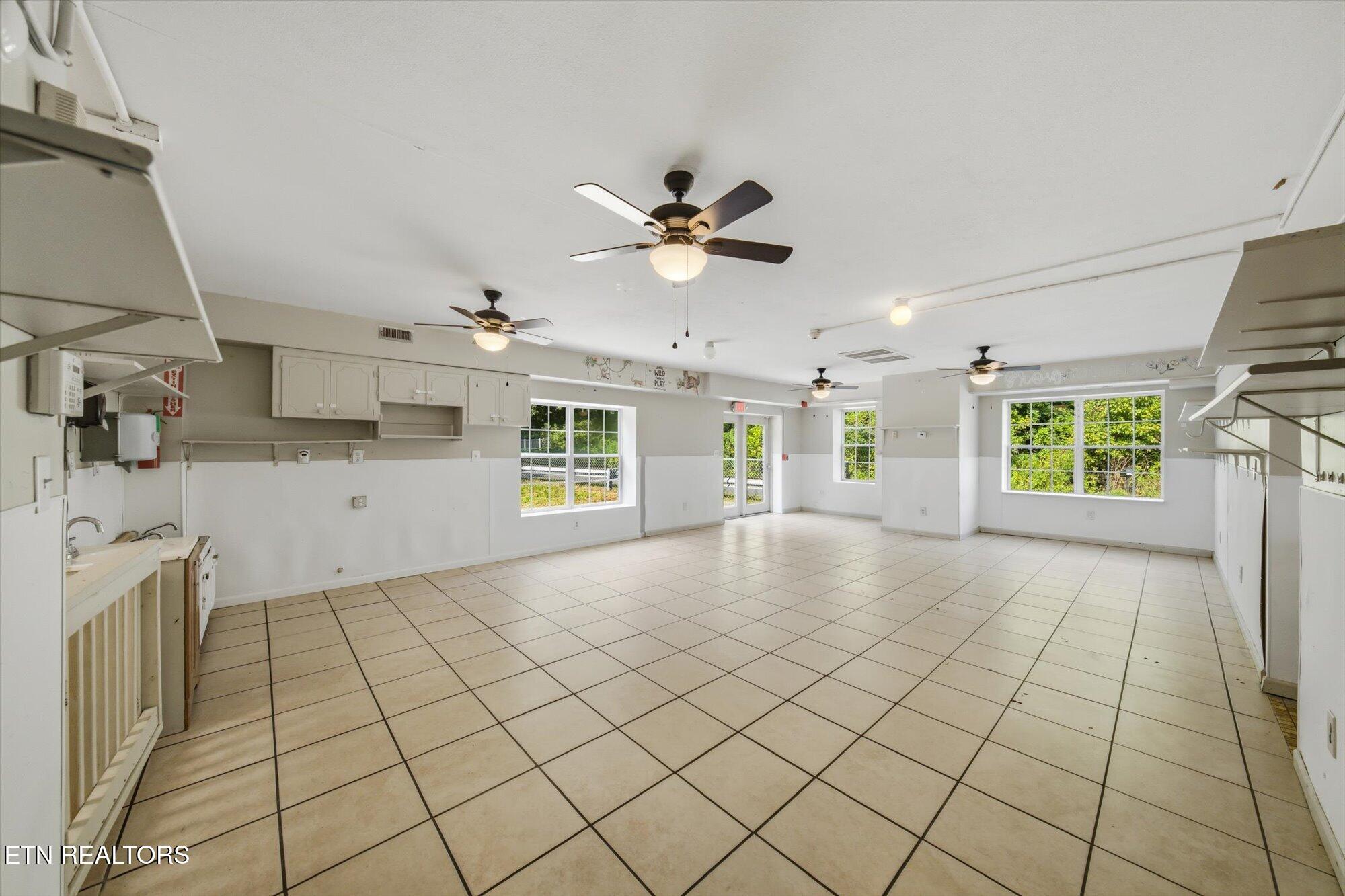 607 Old Tacora Hills Road Clinton, TN 37716 - Photo 7 of 32 07-607-Old-Tacora-Hills-Rd-Clinton-TN-7