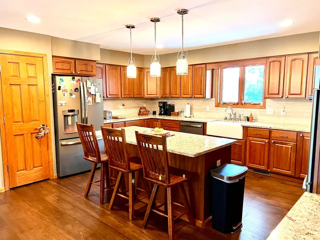 $629,500 | E11220 Birnam Woods, Baraboo, WI 53913