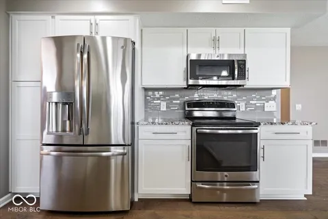 $499,000 | 6525 Manchester Drive, Fishers, IN 46038