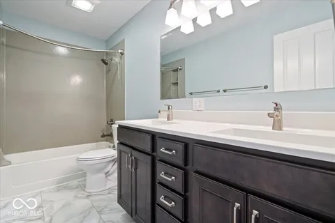 $499,000 | 6525 Manchester Drive, Fishers, IN 46038