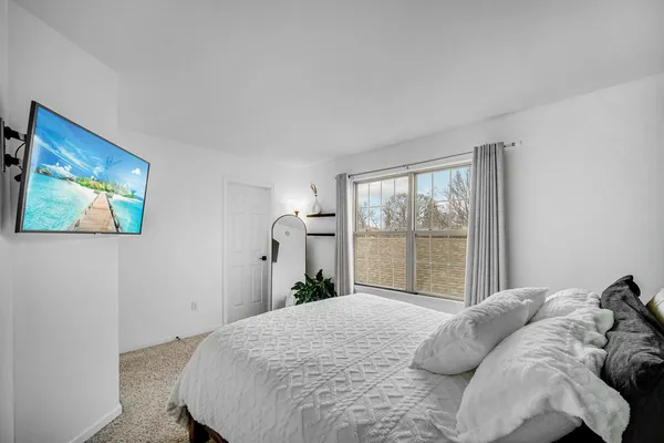 $249,900 | 8822 St James Place, Highland, IN 46322