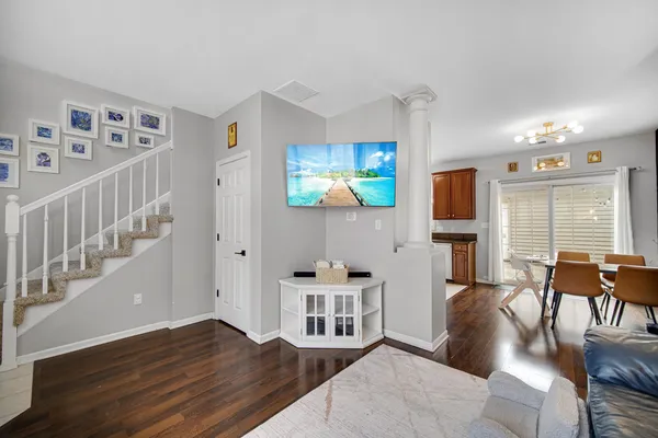 $249,900 | 8822 St James Place, Highland, IN 46322