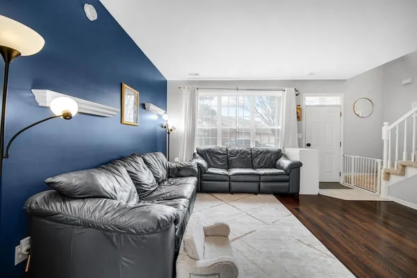 $249,900 | 8822 St James Place, Highland, IN 46322
