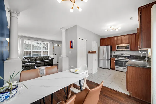 $249,900 | 8822 St James Place, Highland, IN 46322