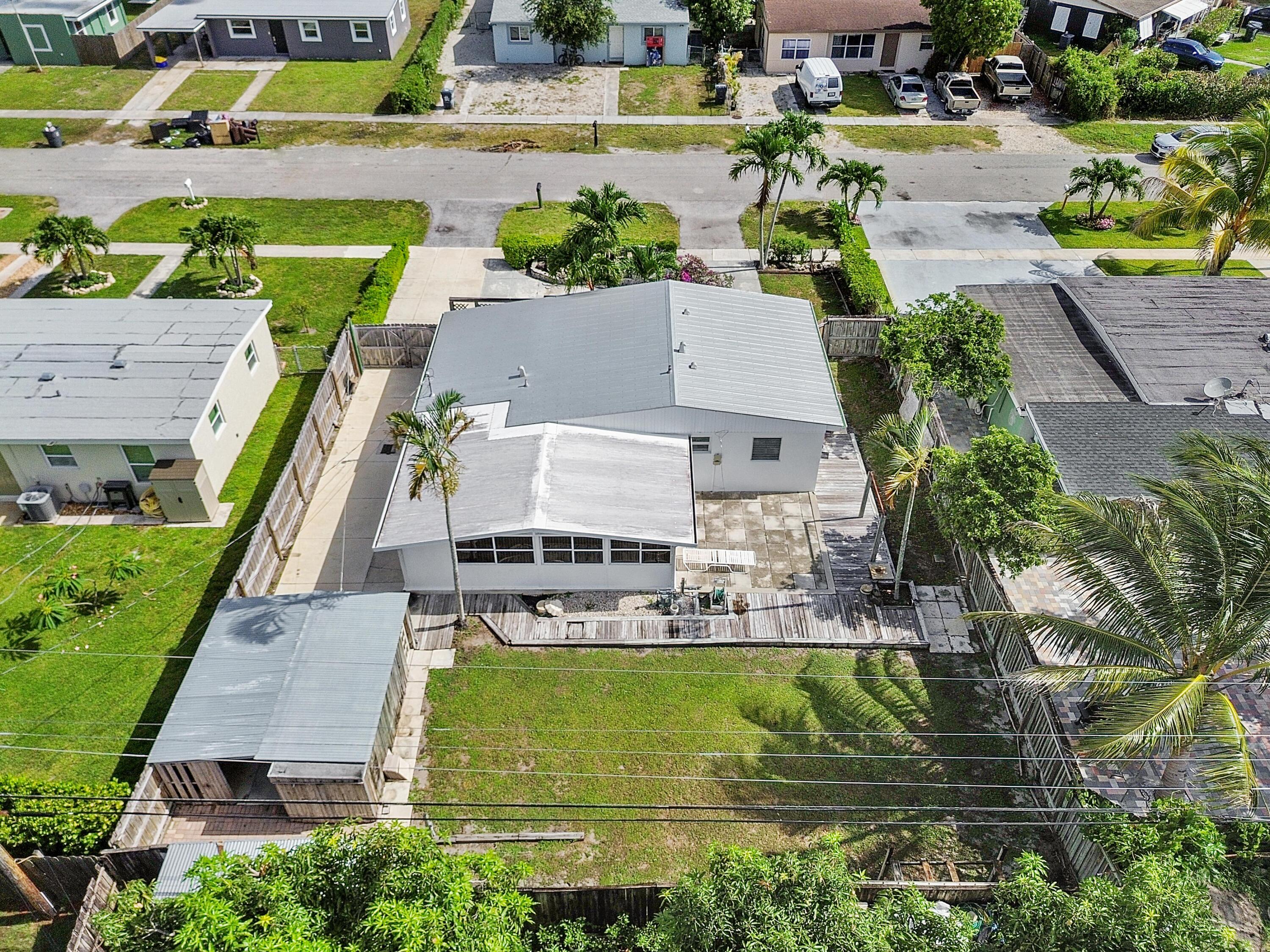 3892 Nowata Road Lake Worth, FL 33462 - Photo 29 of 30 29