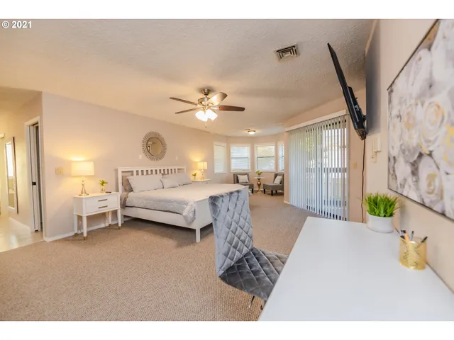 $949,900 | 16121 Northeast San Rafael Street, Portland, OR 97230