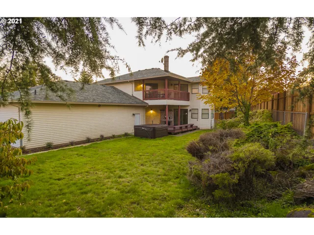 $949,900 | 16121 Northeast San Rafael Street, Portland, OR 97230
