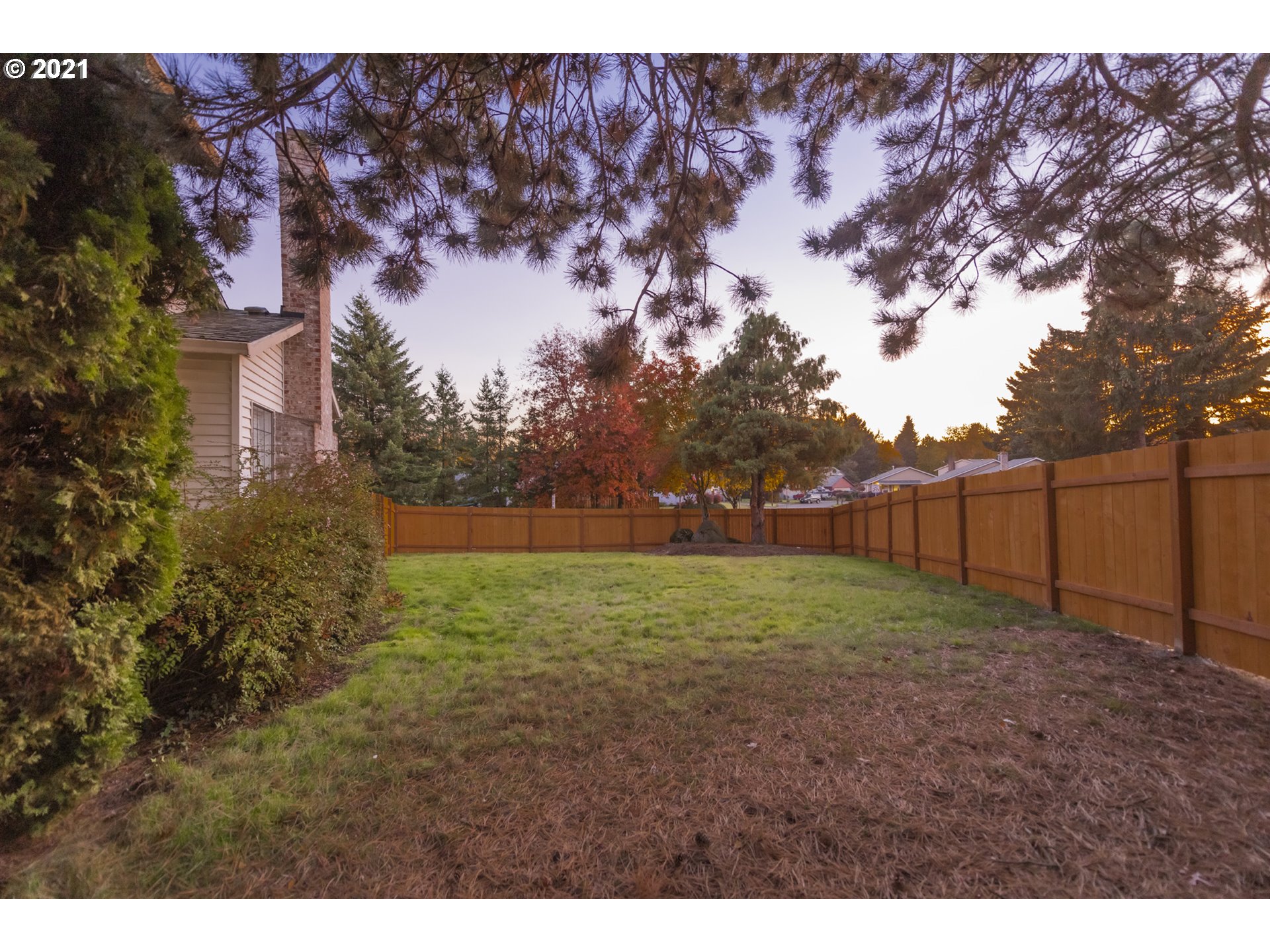 16121 Northeast San Rafael Street Portland, OR 97230 - Photo 31 of 32