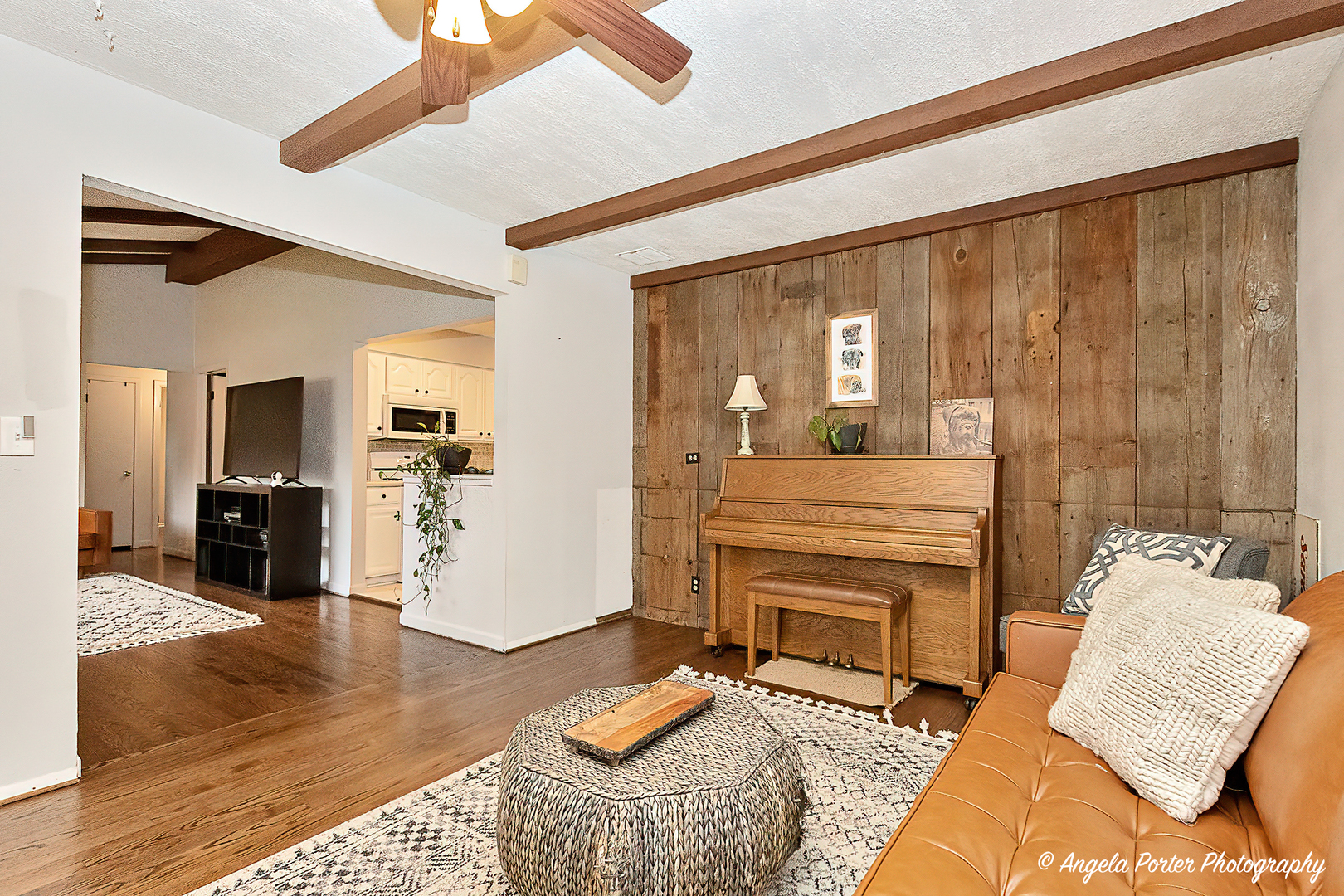 2007 Fairfield Road Lindenhurst, IL 60046 - Photo 7 of 19 Gallery Image 7